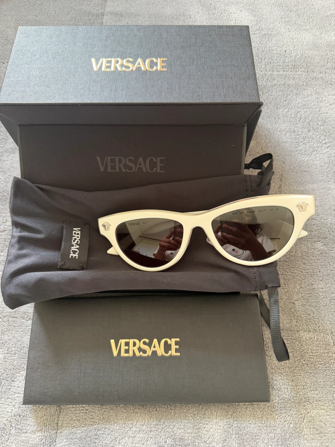 Versace Cat Eye Sunglasses White - photo 4