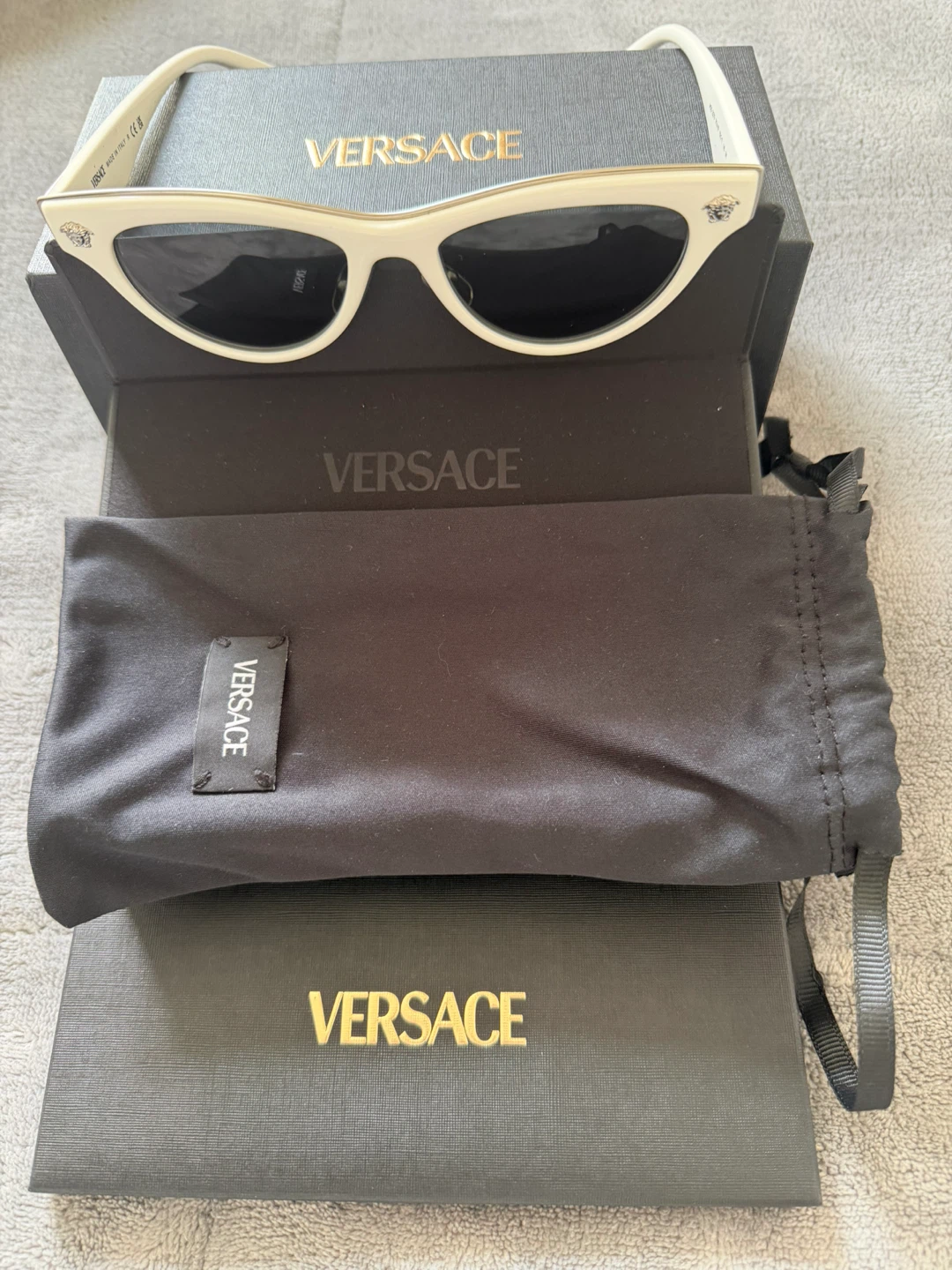 Versace Cat Eye Sunglasses White - photo 5