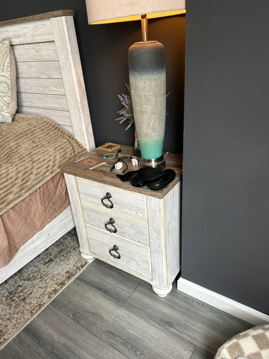 Ashley Store Bedroom set  - White Washed Wood Dresser - photo 3