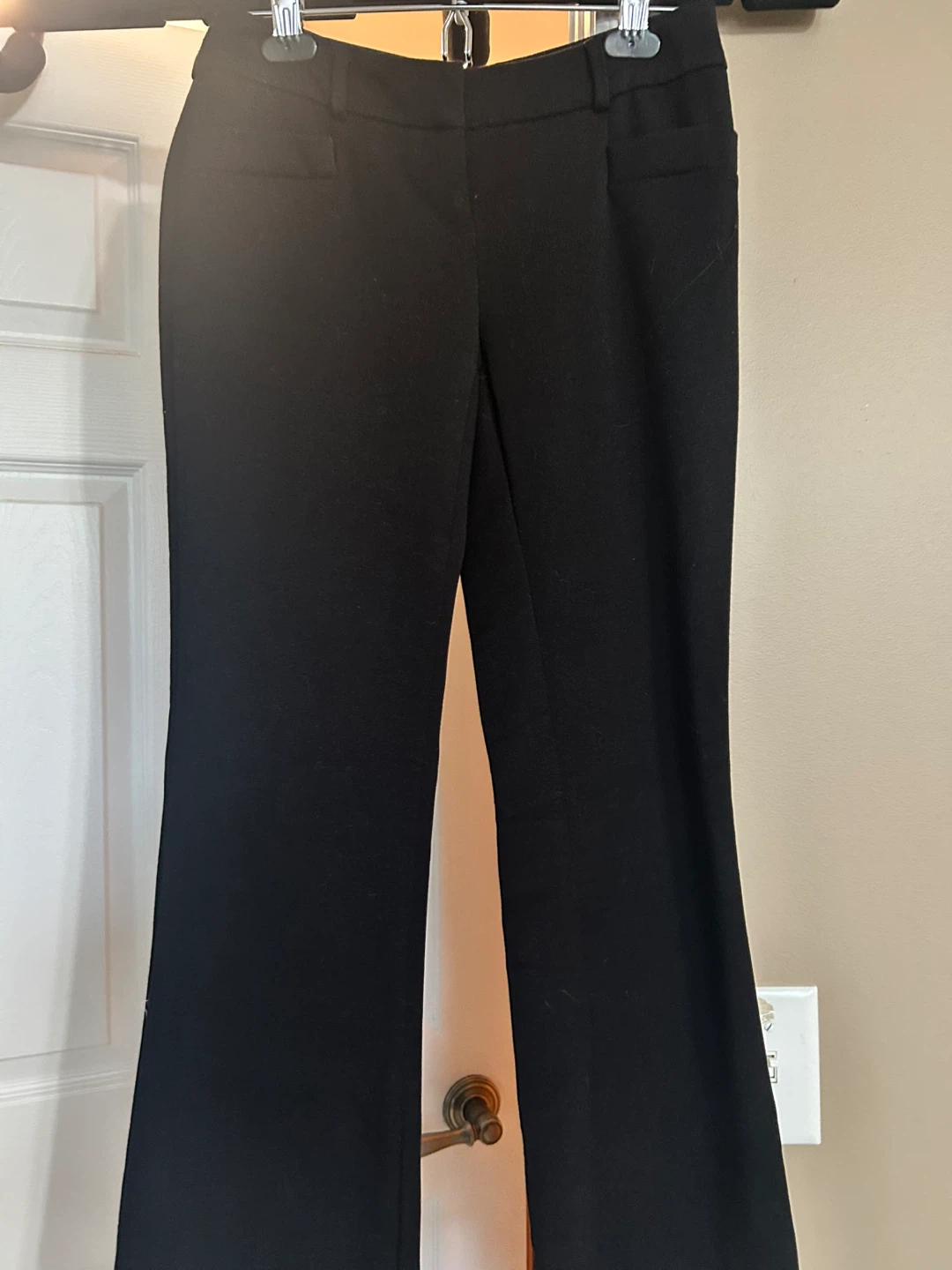 Niki's Straight Leg Pants - Black