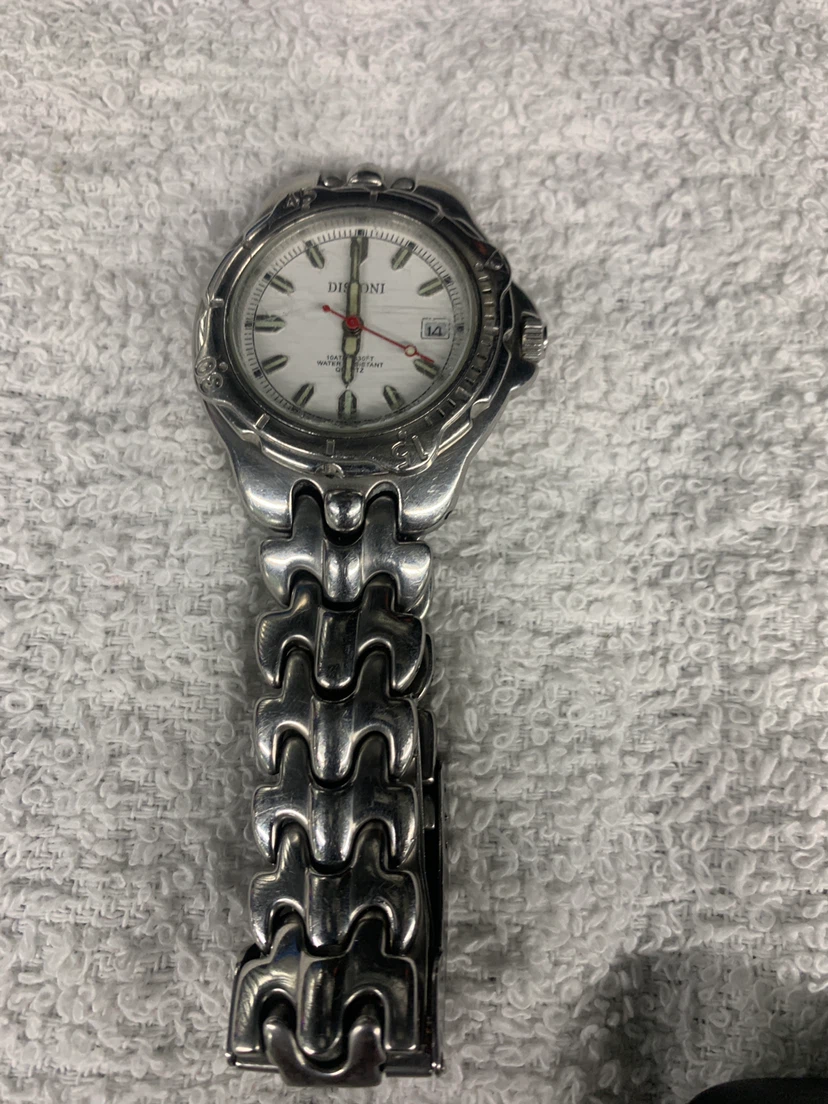 Disoni Men's Water Resistant Watch