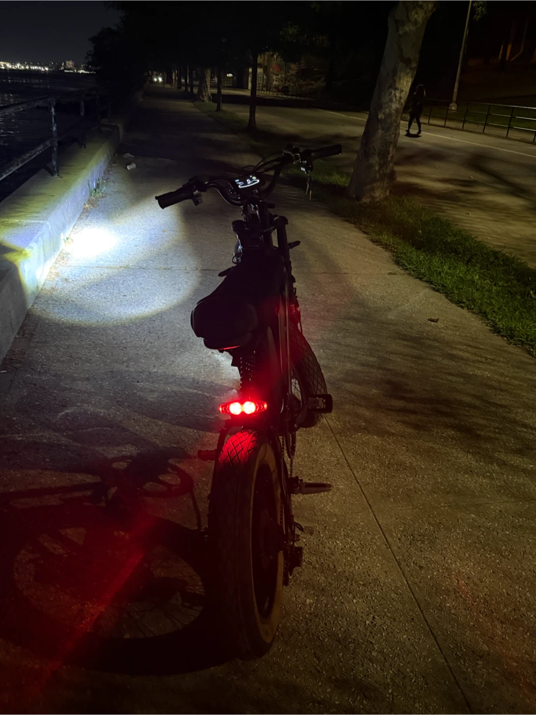 🔥 BICICLETA ELÉCTRICA DOBLE MOTOR – 35 MPH 🔥 - photo 2