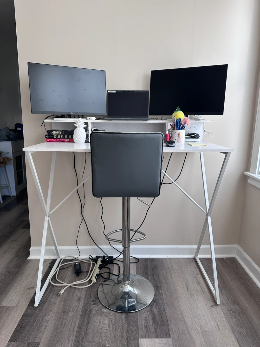 White Standing Desk (not adjustable)