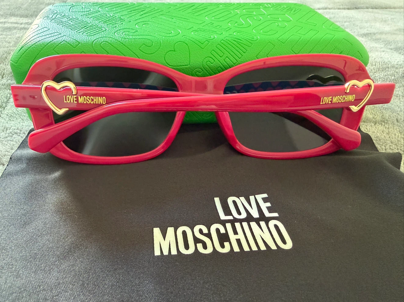 Love Moschino Sunglasses - photo 5