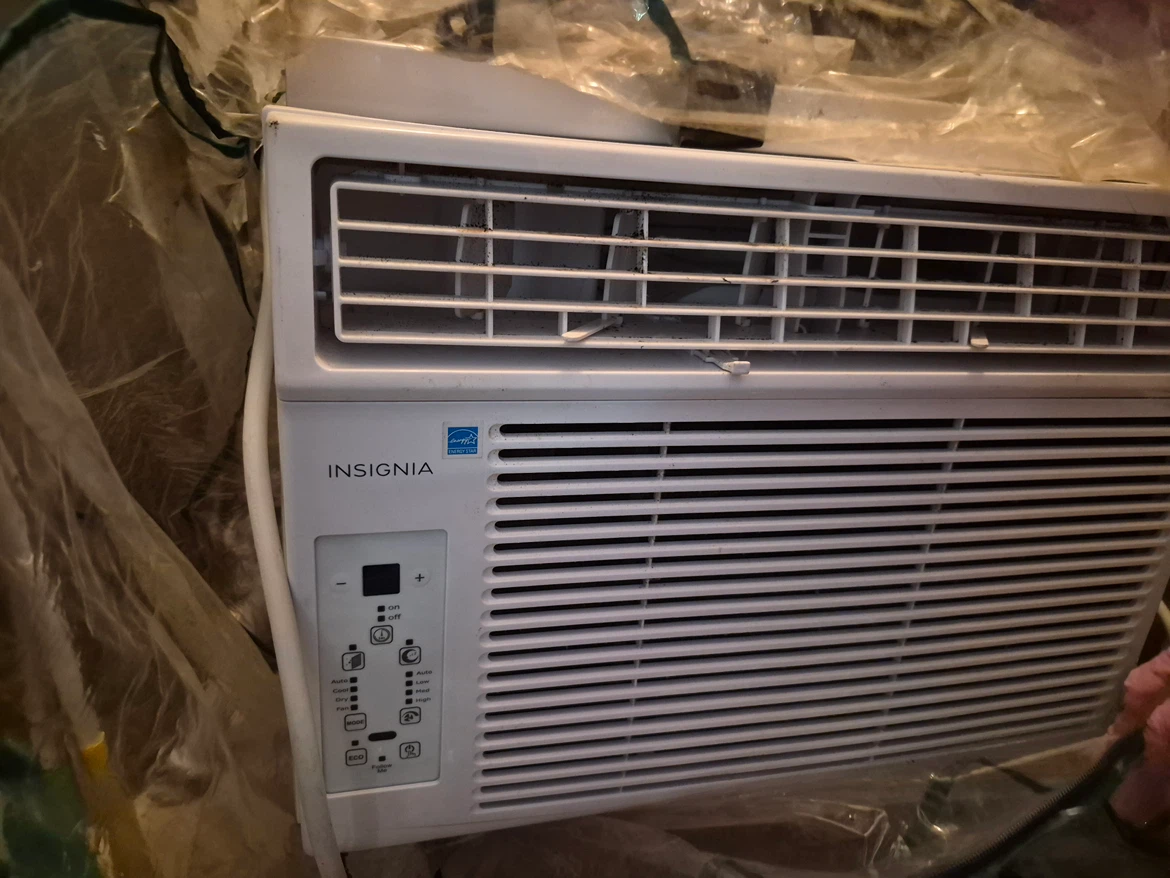 Air Conditioner - photo 2