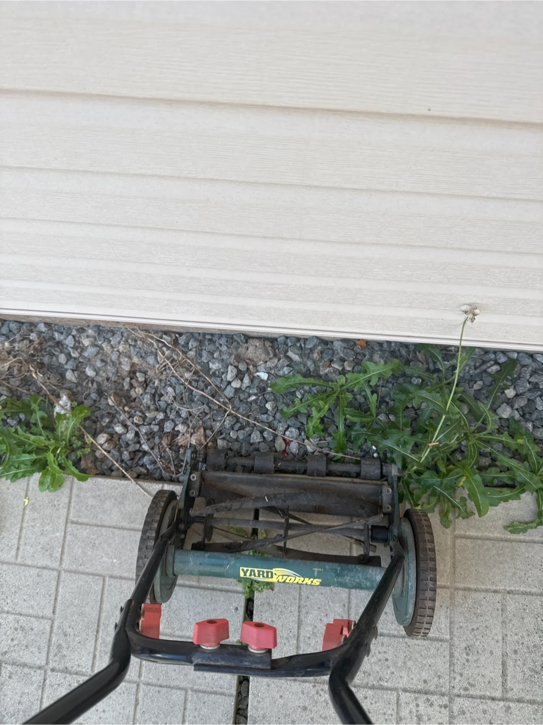 Yardworks Push Reel Mower - photo 2
