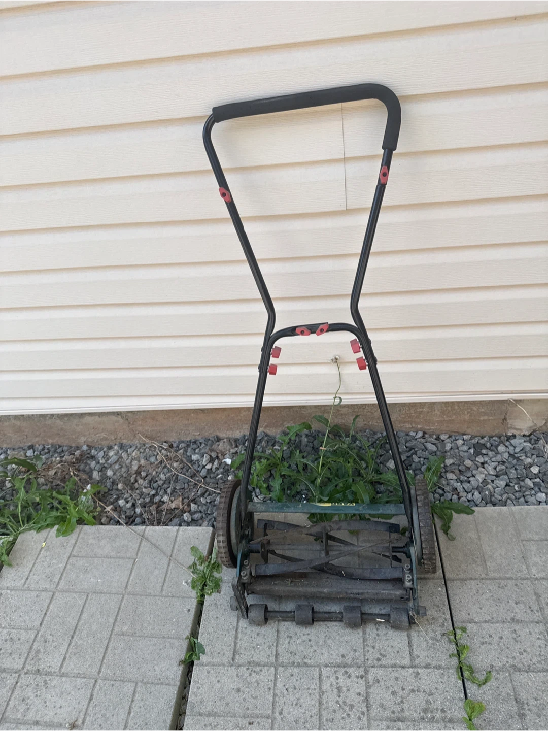 Yardworks Push Reel Mower - photo 3