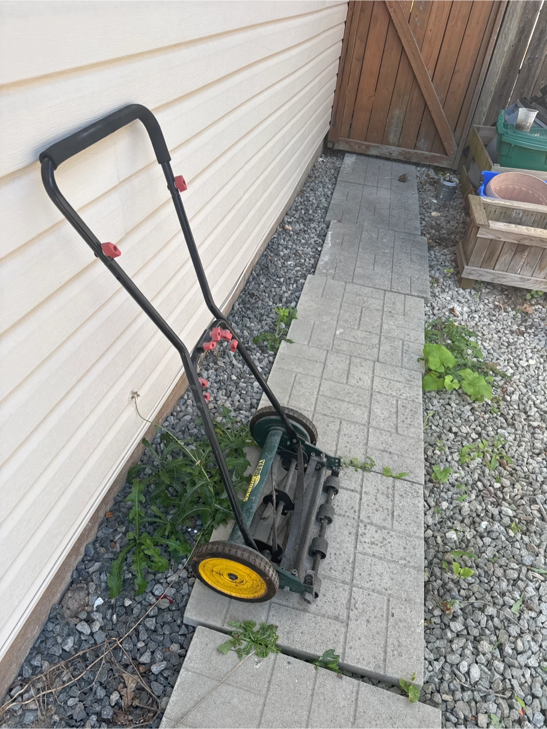 Yardworks Push Reel Mower - photo 4