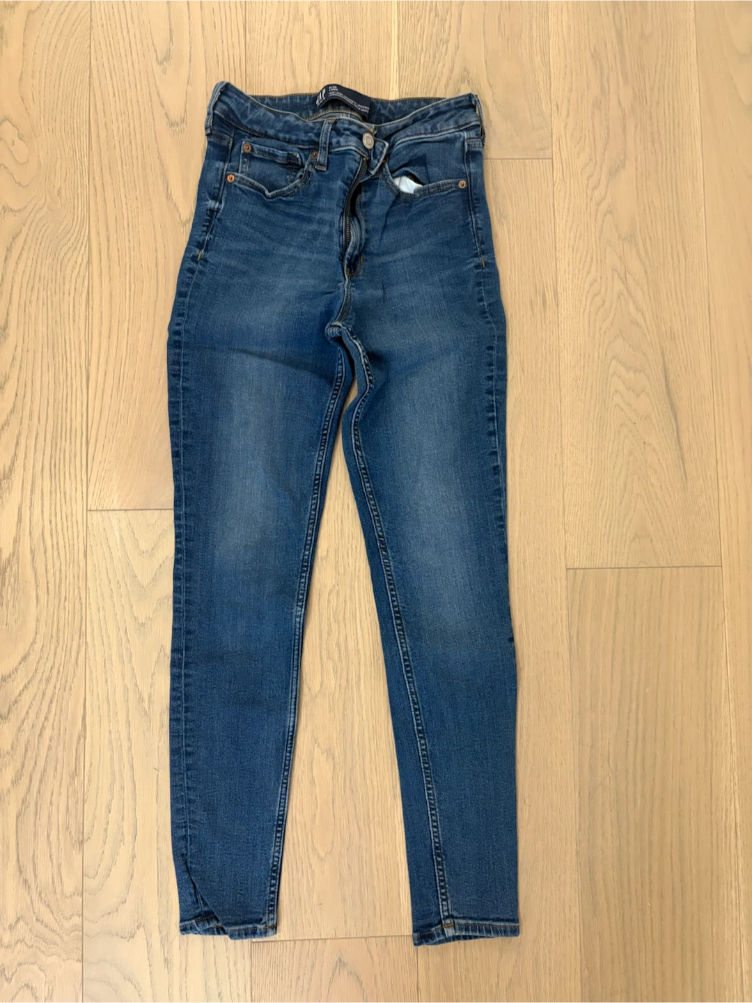 GAP High Rise Universal Legging Jeans - Size 6/28 Long