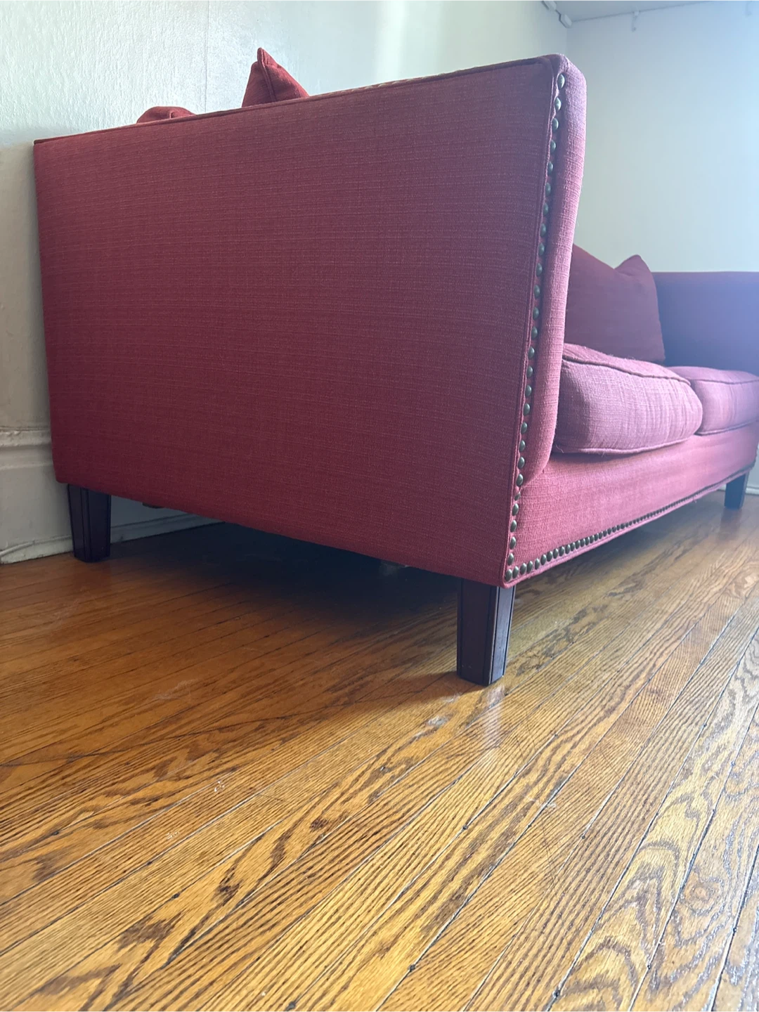 Red Two-Seater Sofa with Nailhead Trim - photo 3