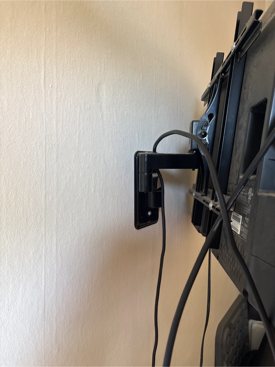 Magnavox Flat Screen TV - photo 2