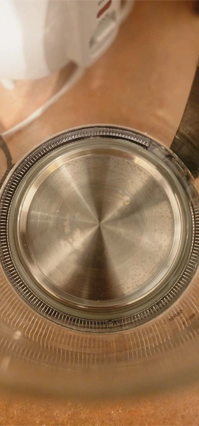 Insignia Glass Electric Kettle - photo 2