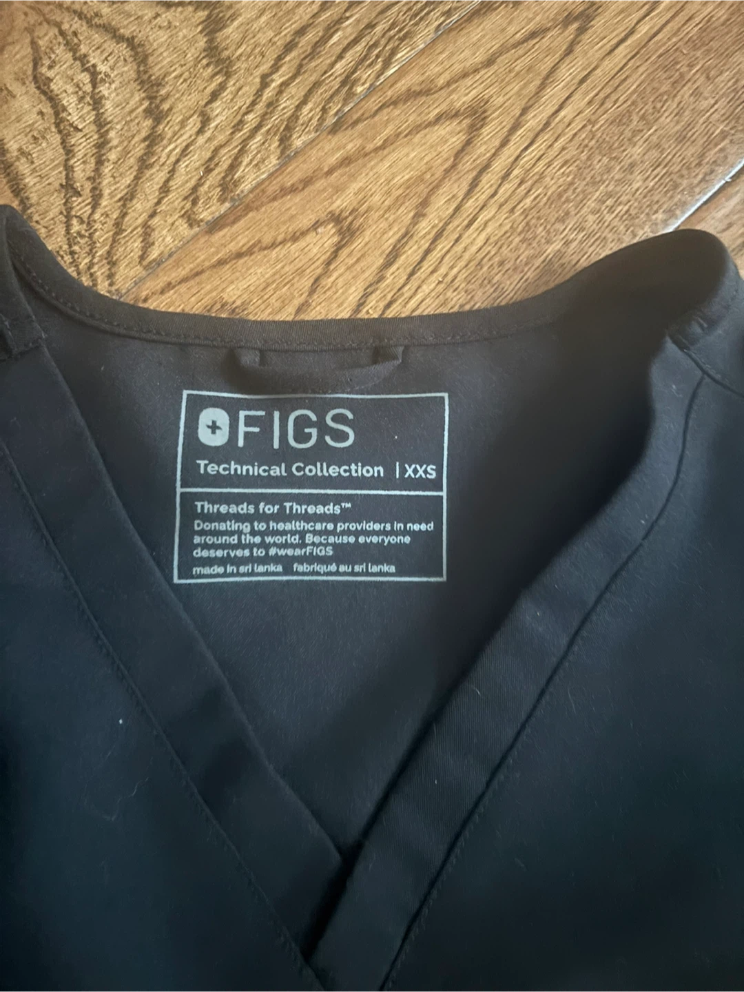 FIGS Technical Collection Scrub Top & Pants Bundle - photo 4
