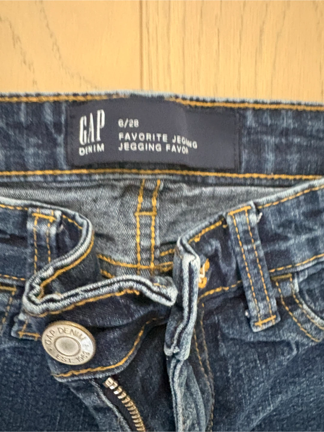 GAP Favorite Jegging Jeans - Size 6/28 - photo 2