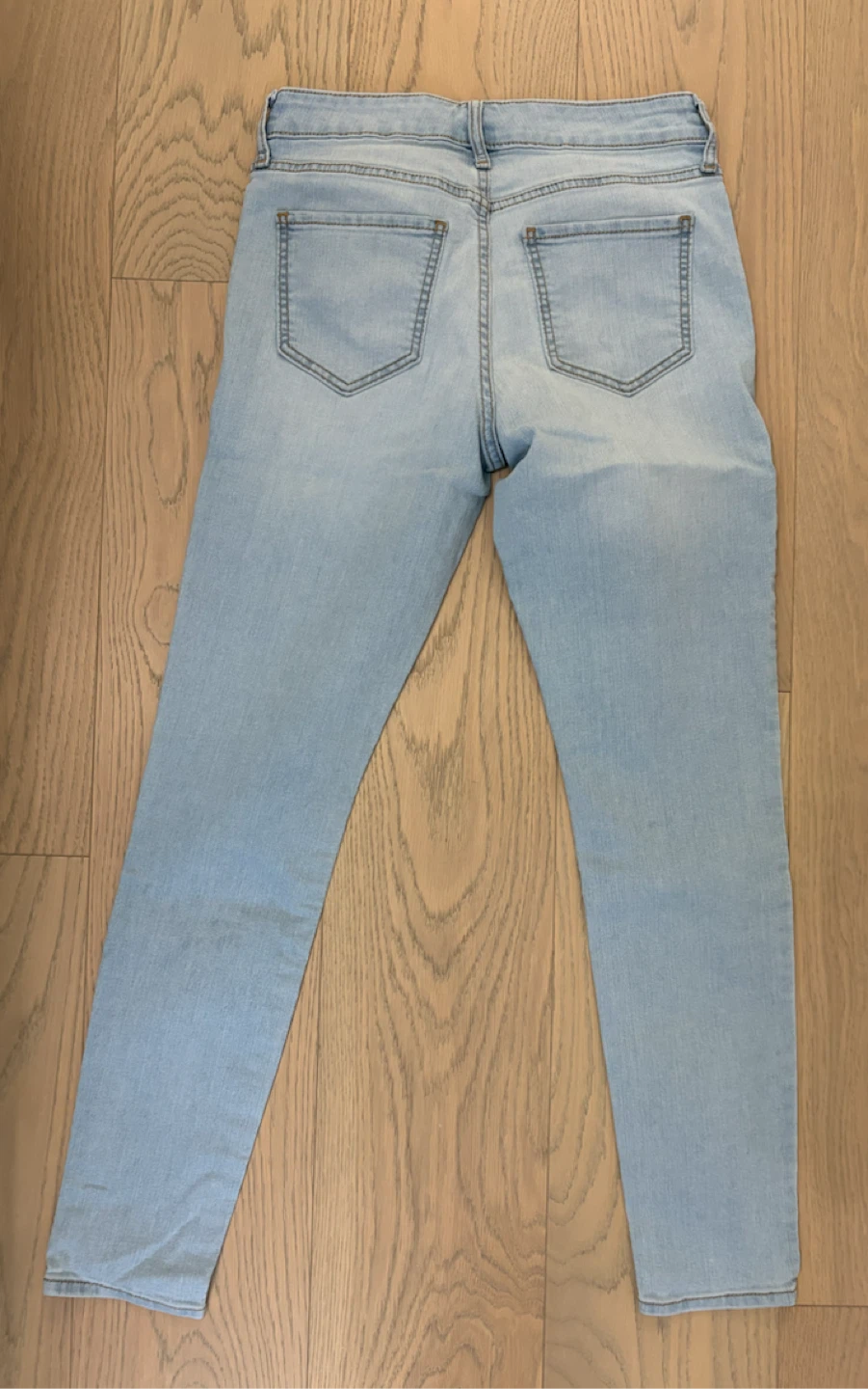 Old Navy Super Skinny Jeans Light Wash Size 4 - photo 4