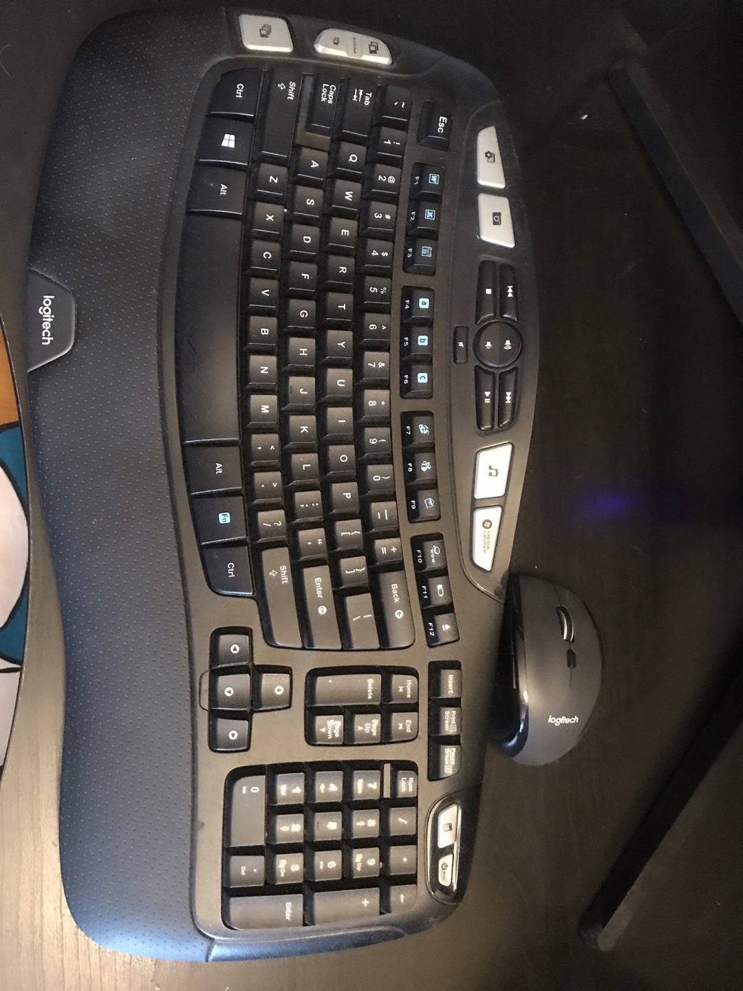 Logitech K350 Wireless Keyboard and Mouse Combo