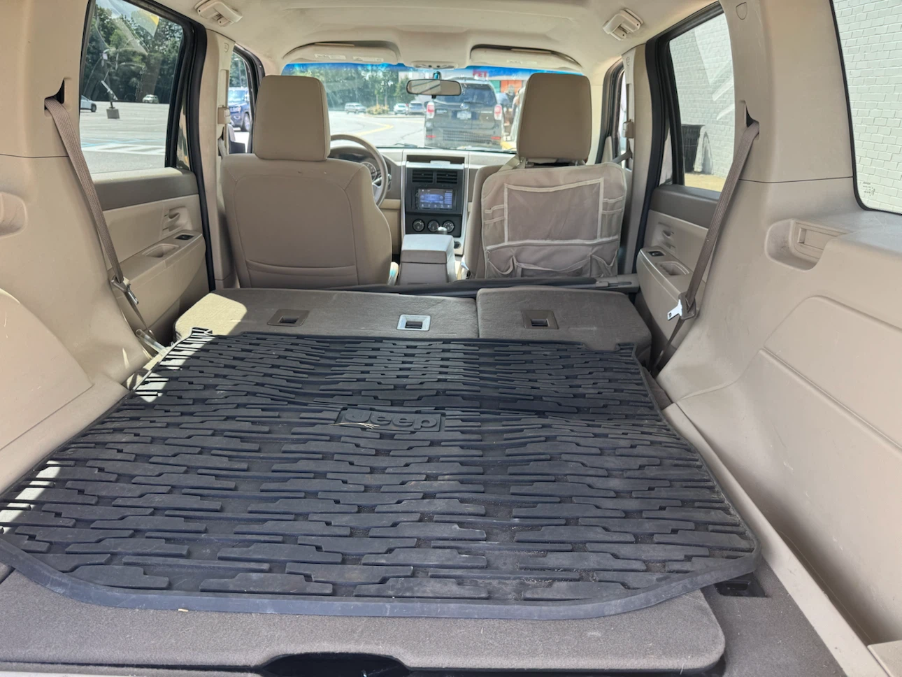 Jeep Liberty - photo 3
