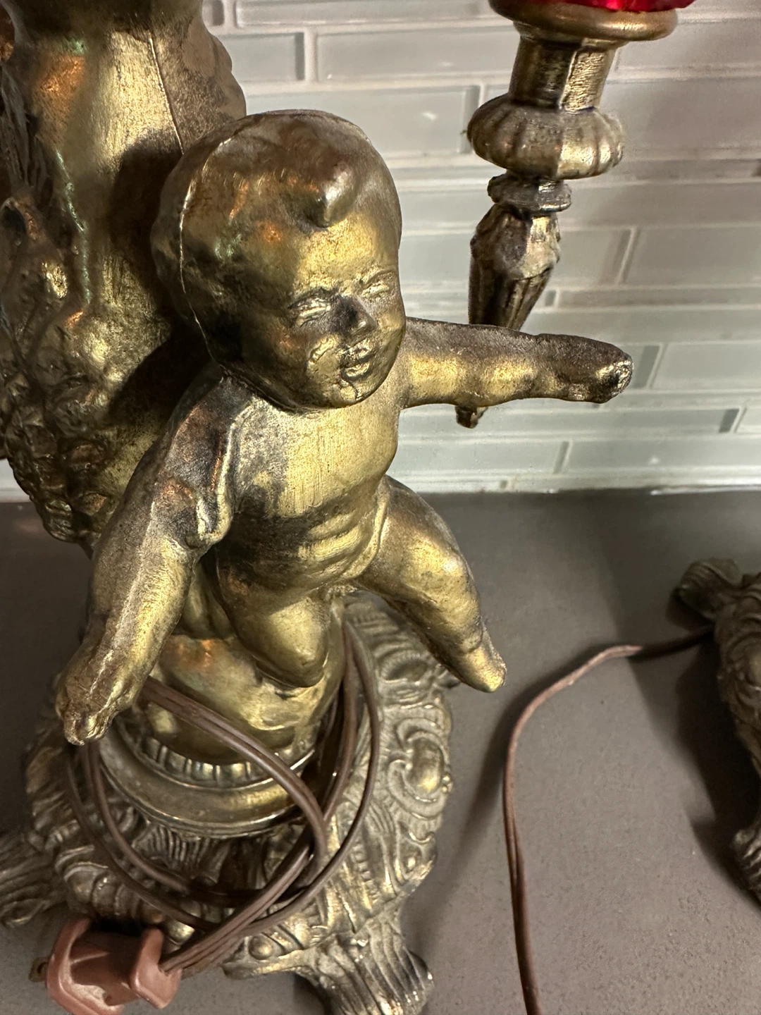 2 ANTIQUE HOLLYWOOD REGENCY BRASS CHERUBIM TANLE LAMP VINTAGE - photo 4
