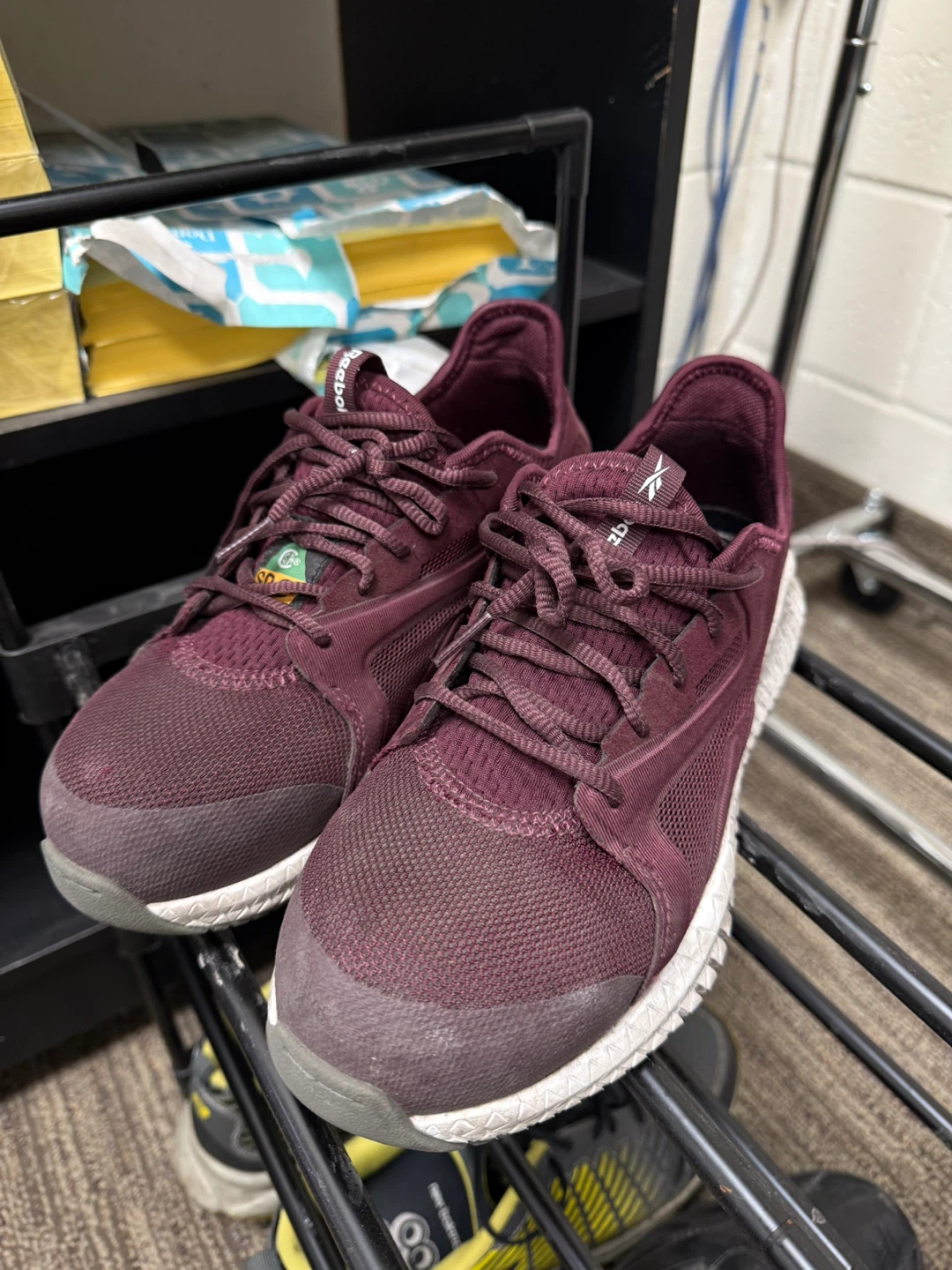 Reebok  Work Shoe Women's 7.5 size - photo 2