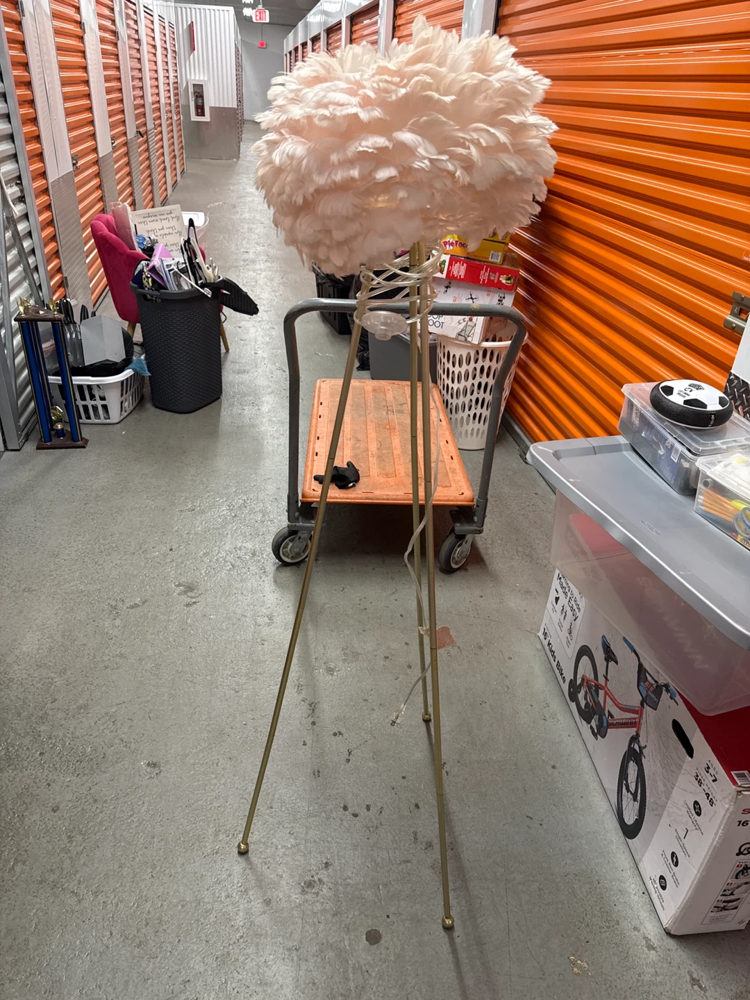 Pink Feather Floor Lamp adjustable to any size - photo 4