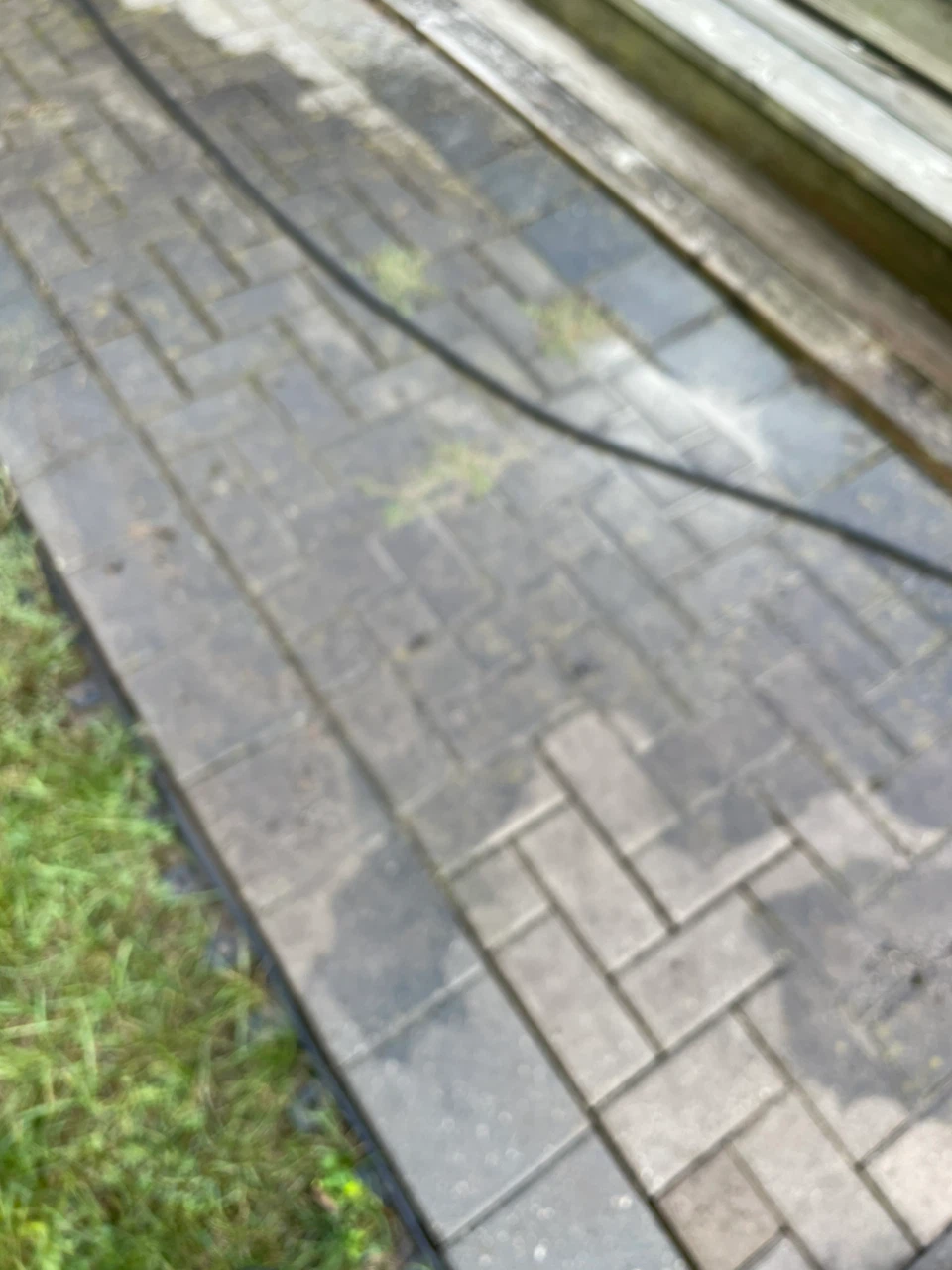 concrete cleaning and pressure washing