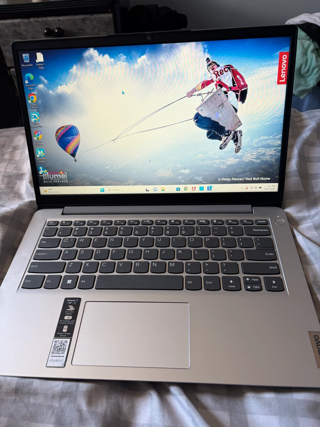 Laptop - photo 3