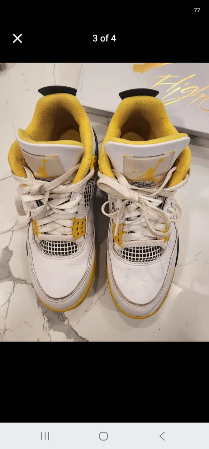 Air Jordan 4 "Lightning" Sneakers - photo 2