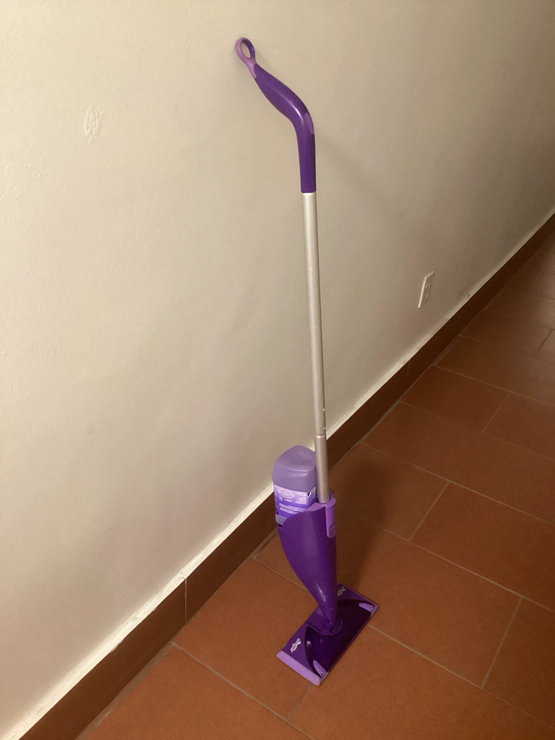 Swiffer WetJet Floor Mop - photo 4