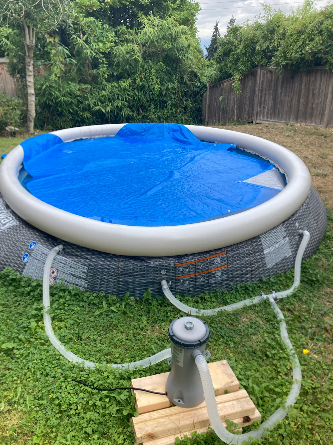MOVING SALE : Bestway Above Ground Pool - photo 5