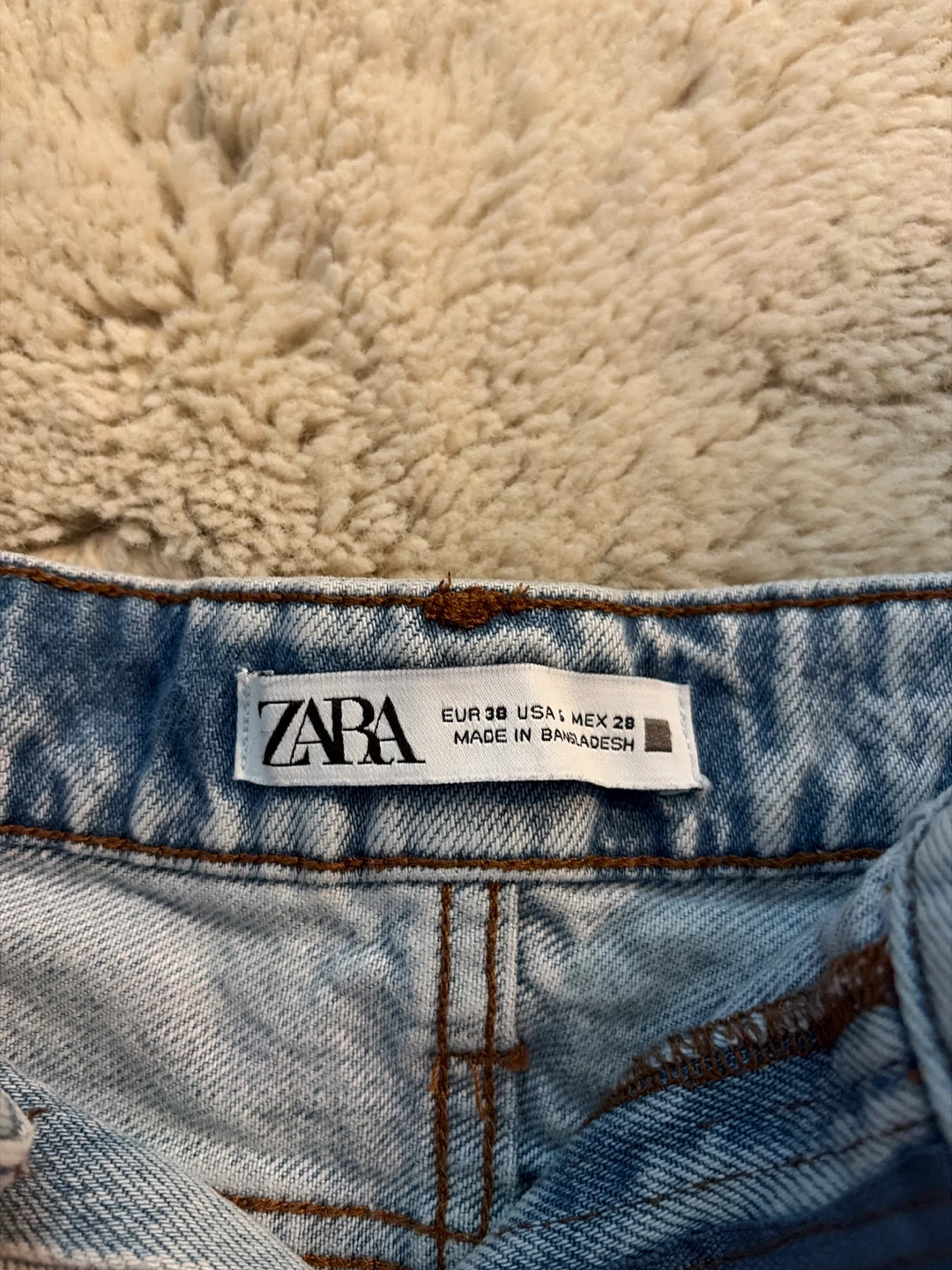 Zara Denim Shorts - Light Wash - photo 3
