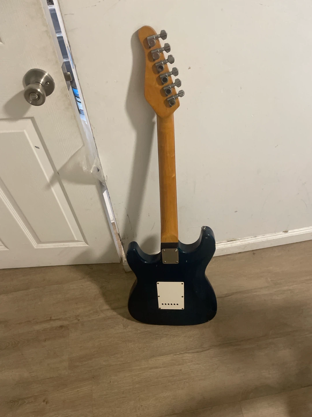 Blue Electric Guitar - photo 2
