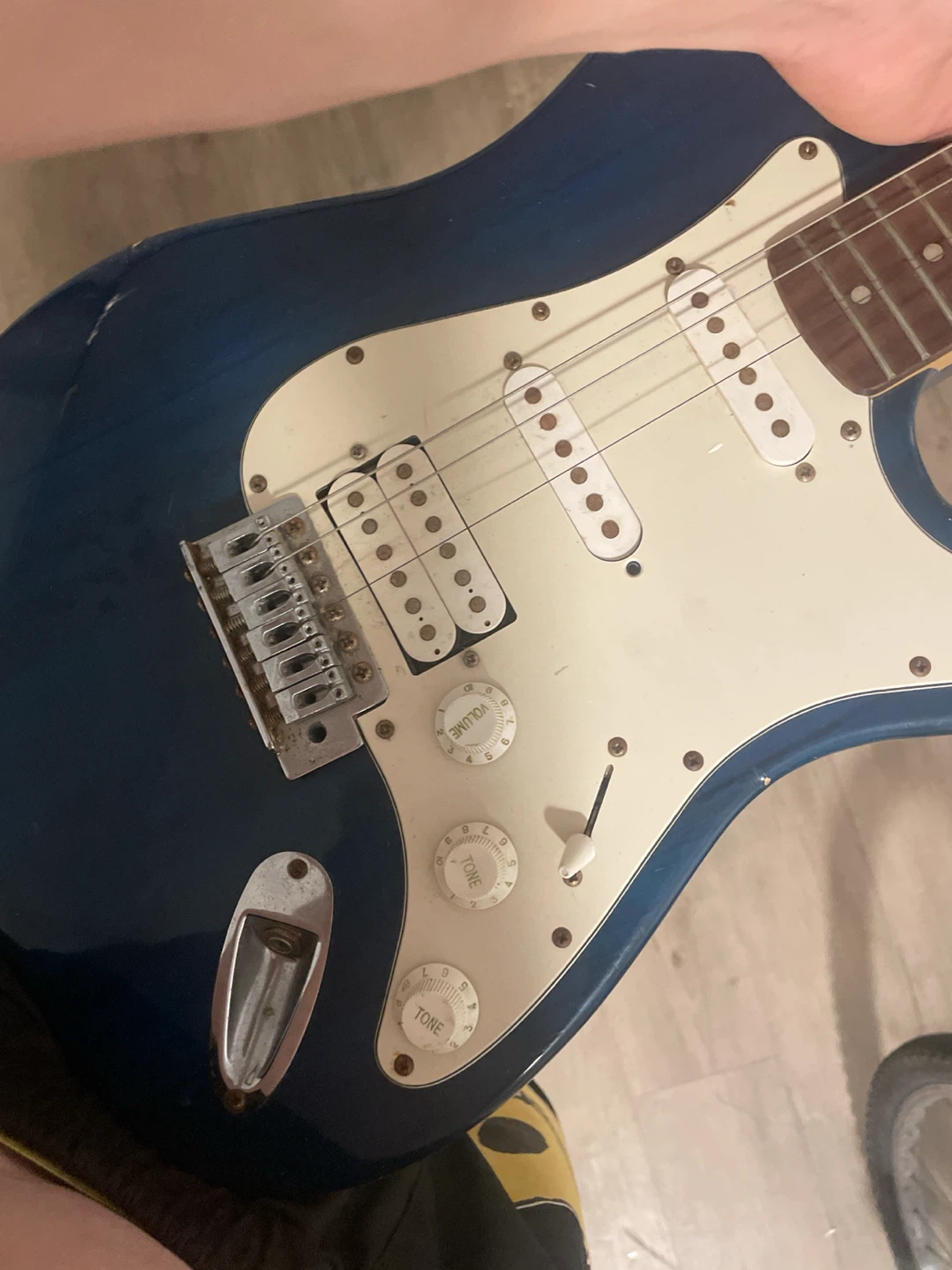 Blue Electric Guitar - photo 4