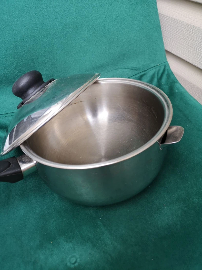 Stainless Steel Pot with Lid