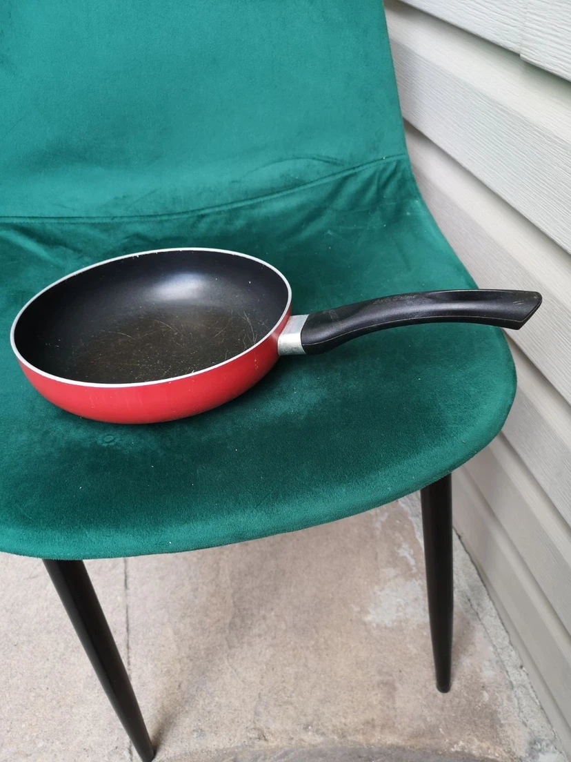Non-stick Frying Pan