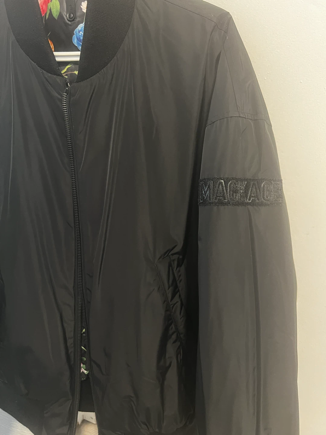 Mackage Bomber Jacket size L - photo 2