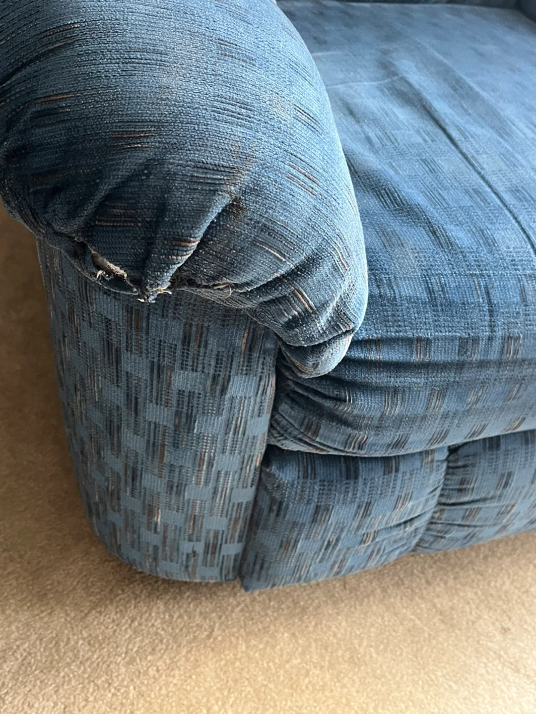 Blue Recliner Chair - photo 3