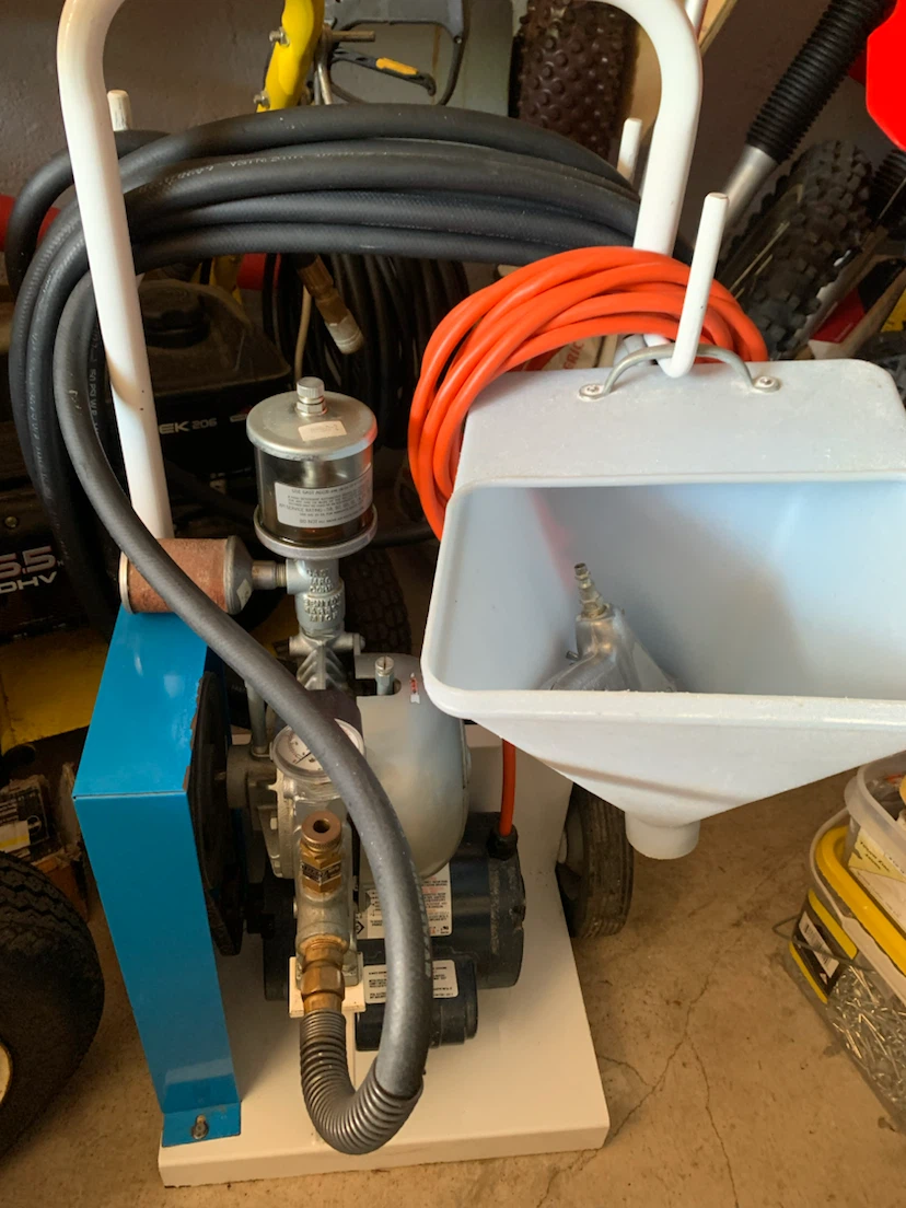 Contractor popcorn ceiling texture machine - photo 2