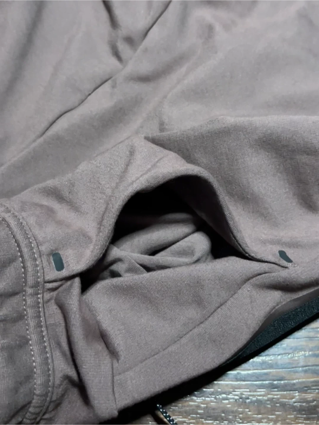 Nike Tech Fleece Shorts (Muted Taupe / Mauve) - Size Small - photo 3