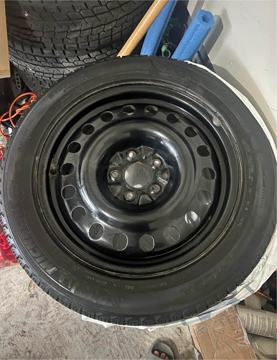 Michelin 215/55R17 Studless Winter Tire - photo 3