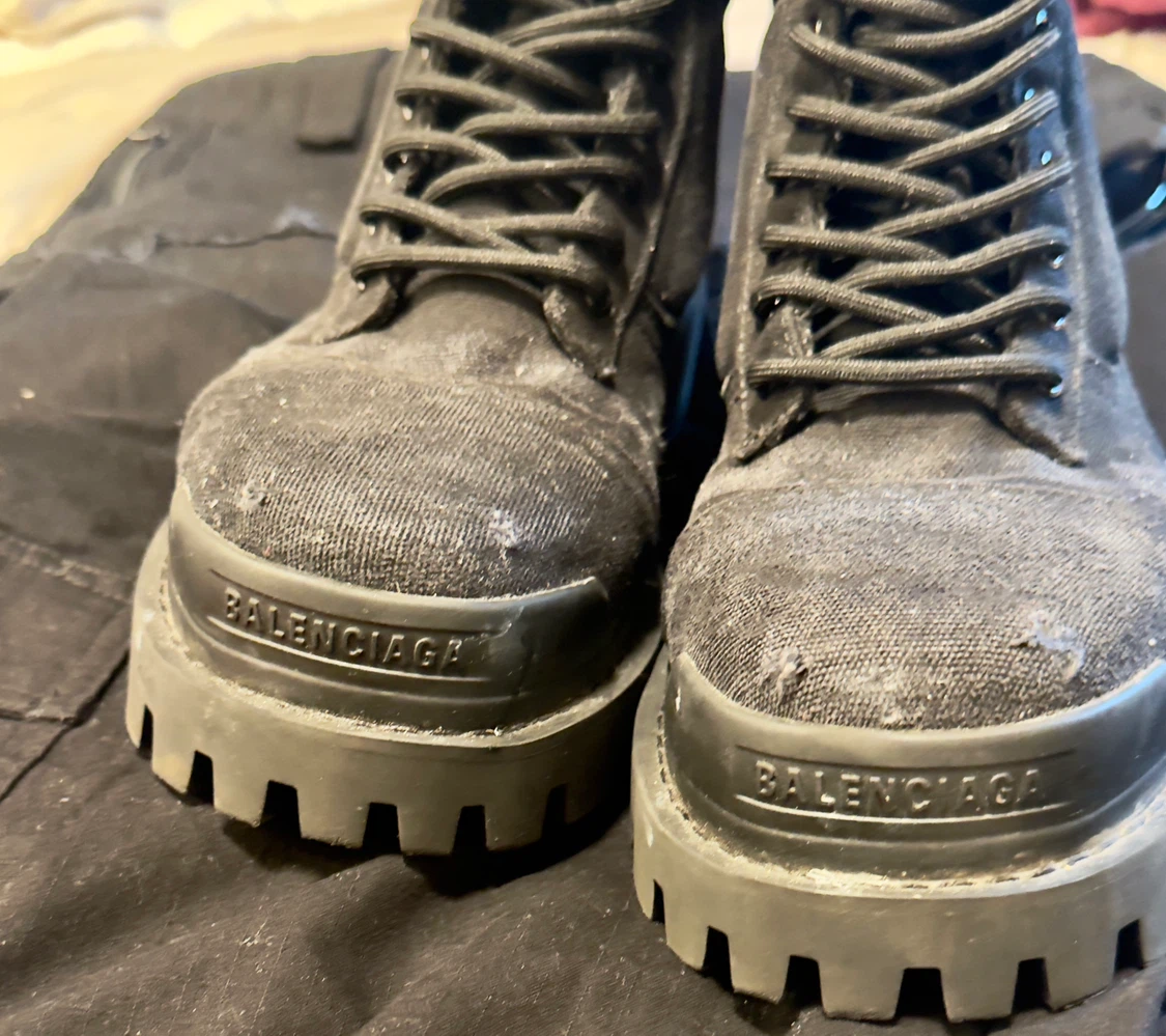 Balenciaga Black Canvas Combat Boots - photo 4