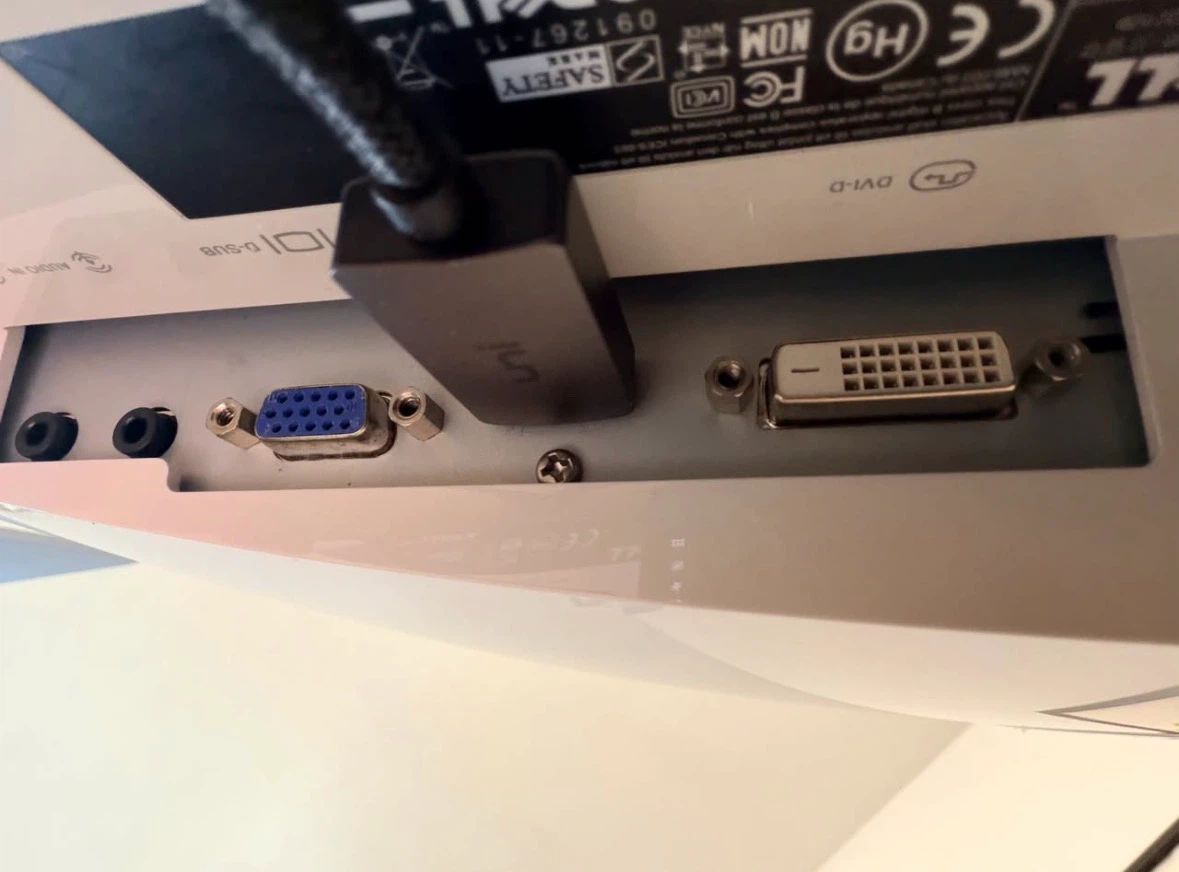 HDMI Dell 21.5" Computer Monitor - photo 3