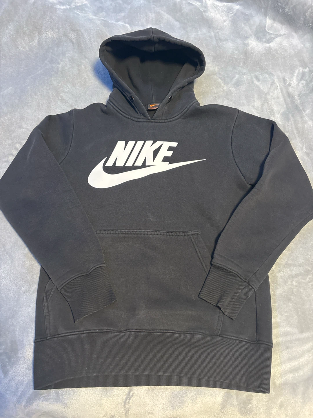 nike men’s hoodie large