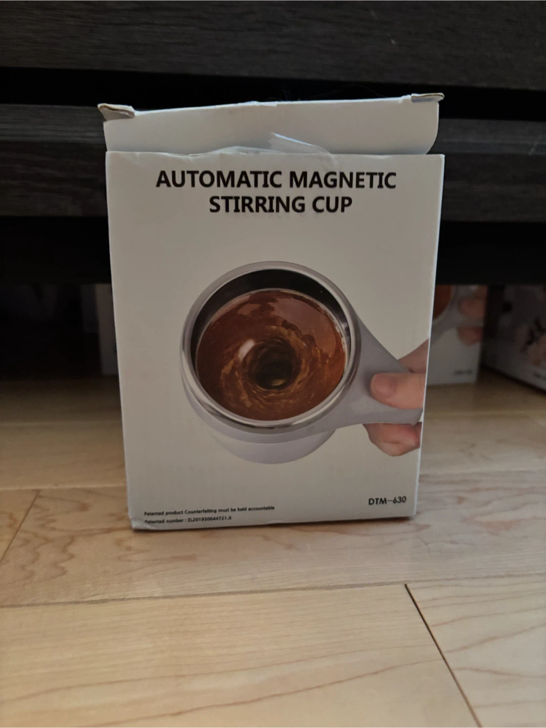 Automatic Magnetic Stirring Cup (white and there’s a brown one)