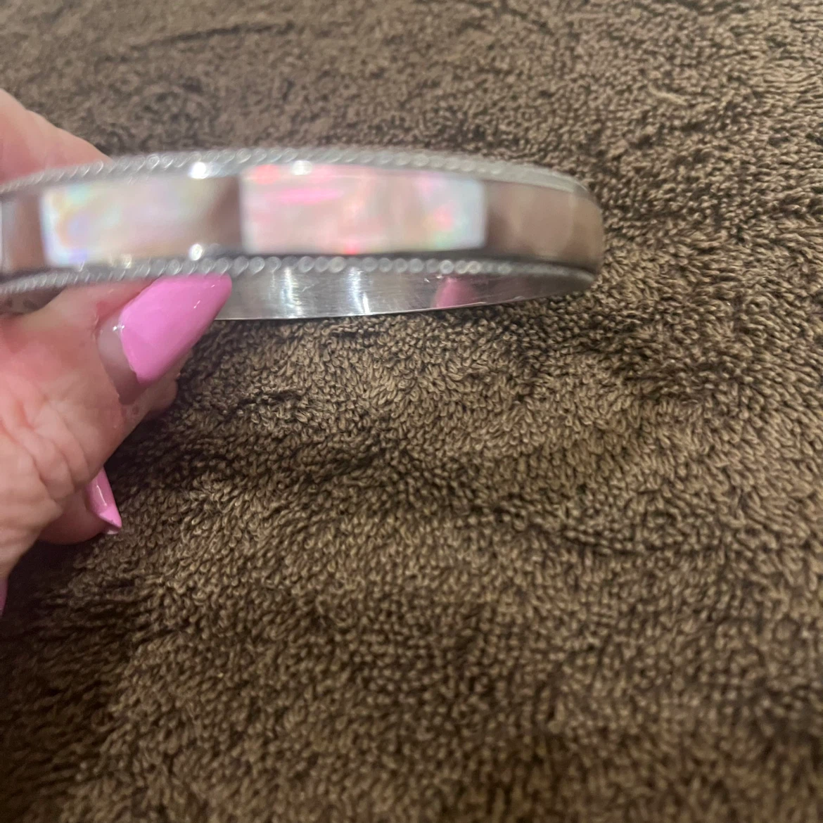 Silver Tone Bangle Bracelet with Mother of Pearl Inlay - photo 2