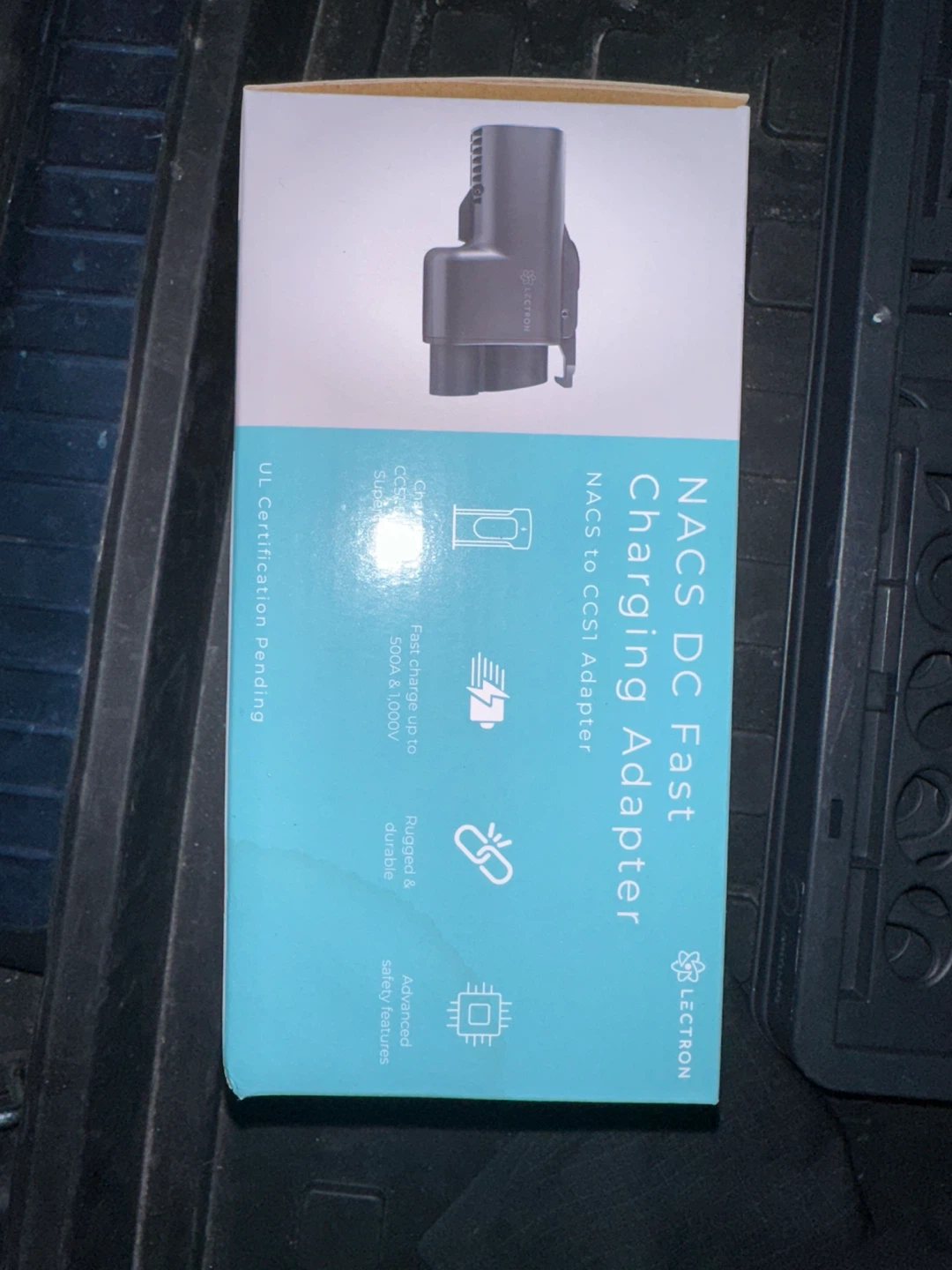 Lectron NACS to CCS1 DC Fast Charging Adapter - photo 2