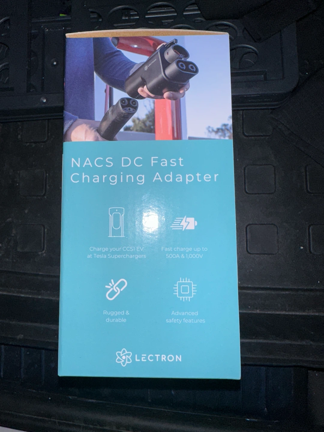 Lectron NACS to CCS1 DC Fast Charging Adapter - photo 4