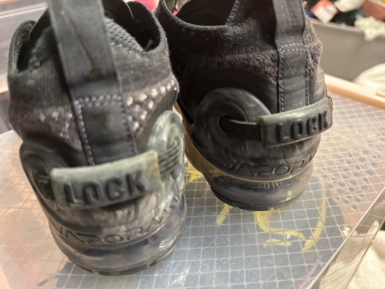 Nike Vapormax Flyknit Shoes - photo 3