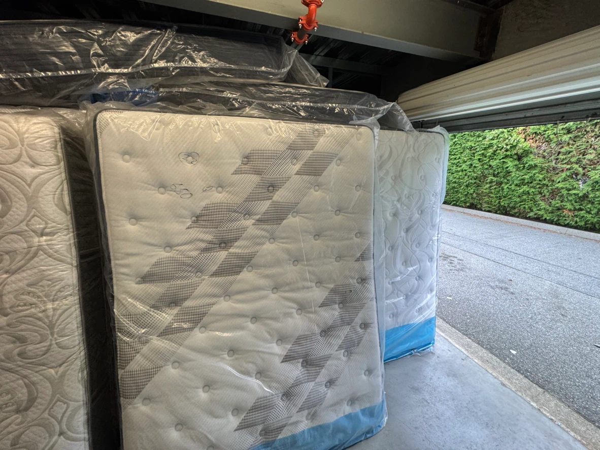BRAND NEW QUEEN SIZE MATTRESSES