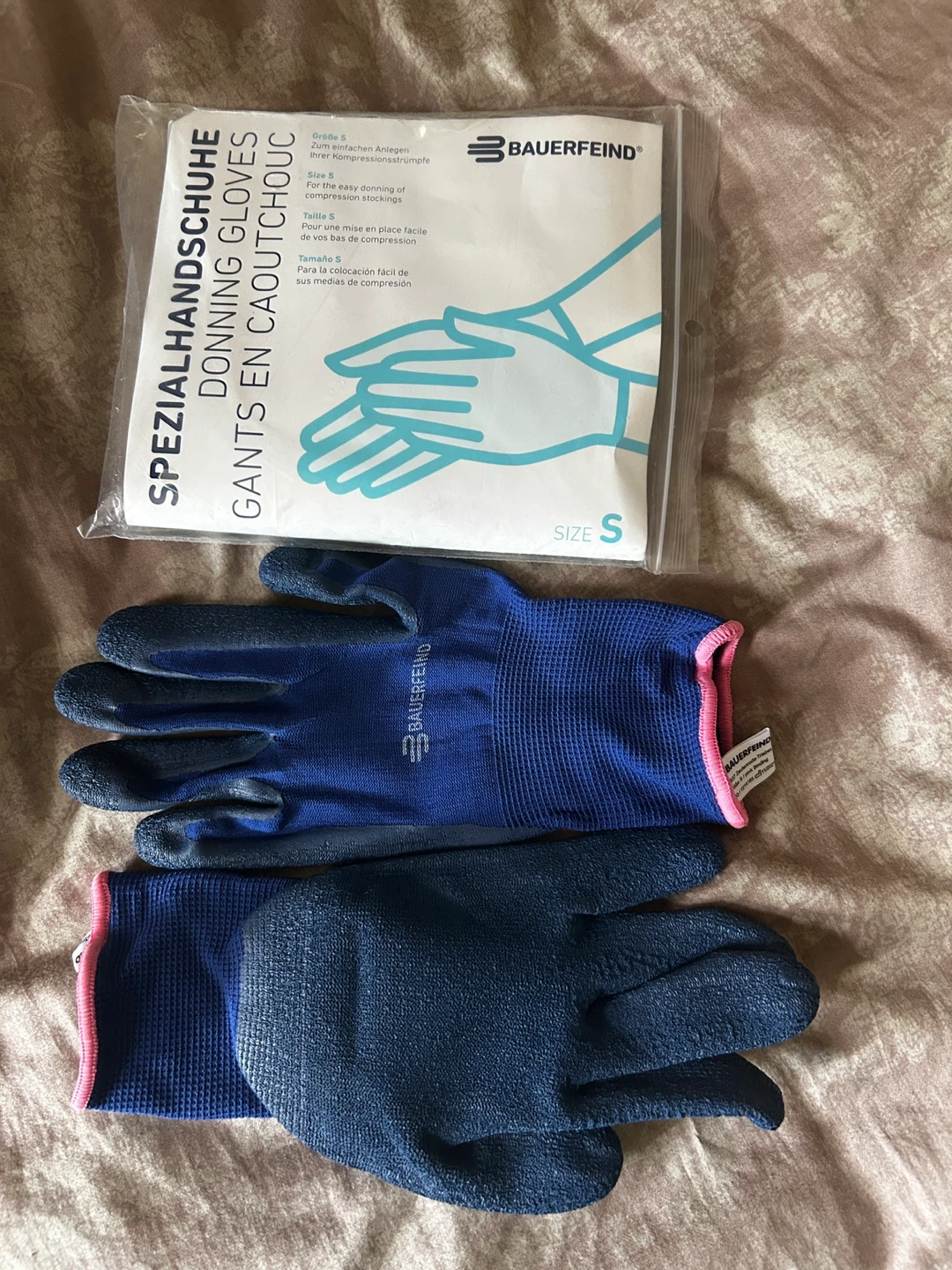 NEW Donning Gloves to help put on compression socks - photo 3