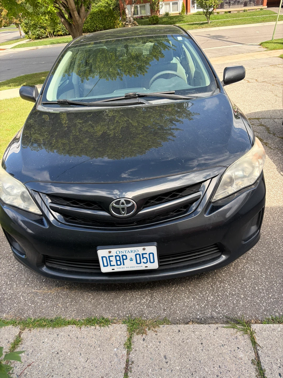 2011 Toyota Corolla - 211,000km - photo 2